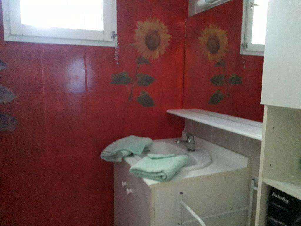 Chez Betty Daire Le Luc Dış mekan fotoğraf